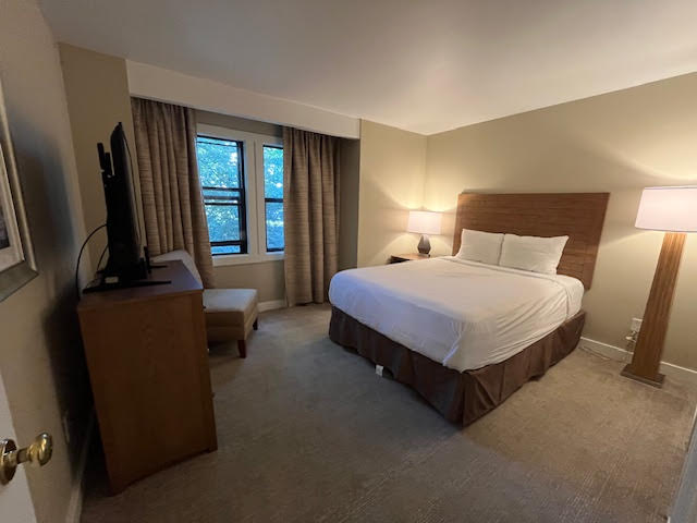 Massanutten Shenandoah Villas bedroom